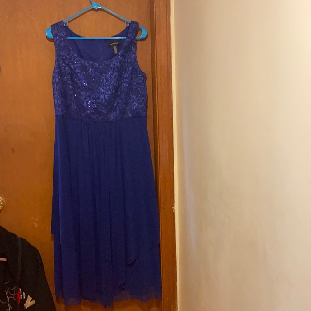Blue dress